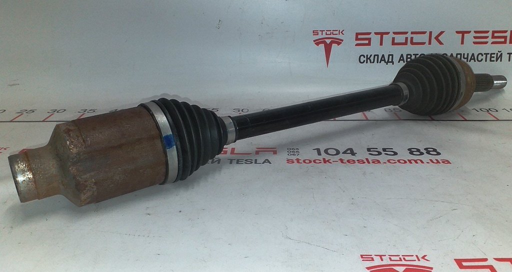 2 HALF SHAFT - FRONT RIGHT Tesla Model X 1027115-00-D